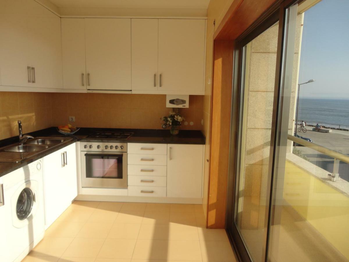 Beach Front Sunset Apartment Apúlia Eksteriør billede