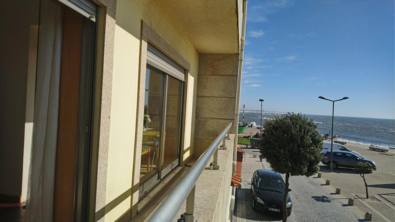 Beach Front Sunset Apartment Apúlia Eksteriør billede